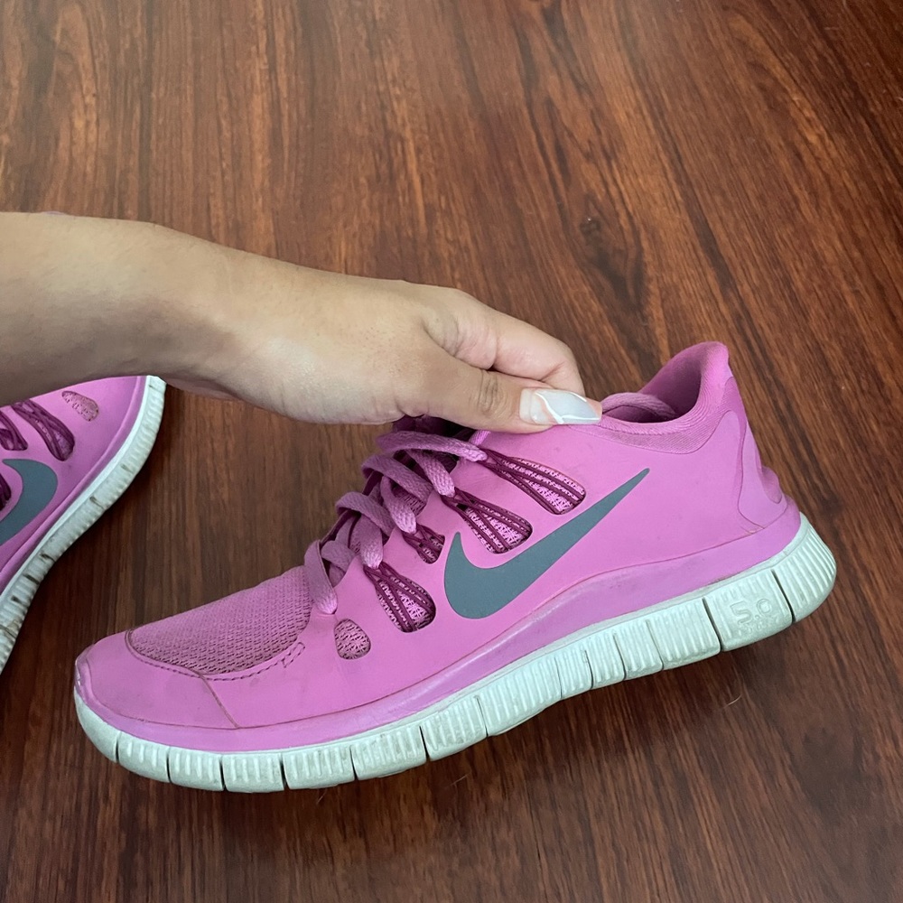 Nike Free Runs